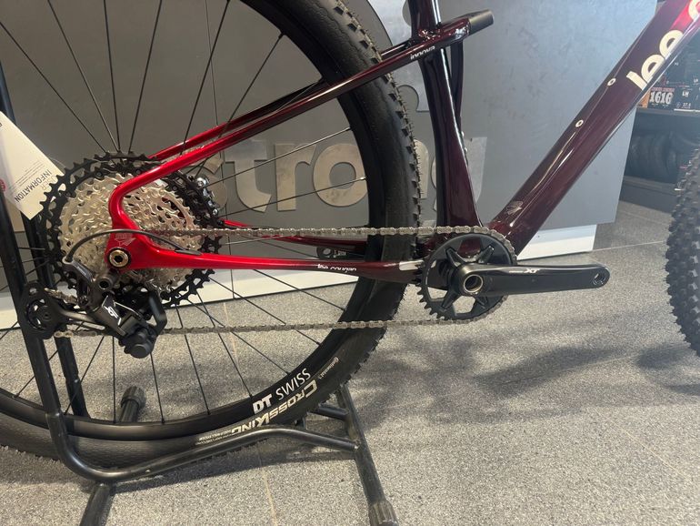 Used Lee Cougan Rampage Innova Team 2023 2023 Mountainbike, Red, 29 — image 2 of 7