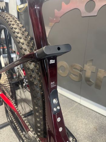Used Lee Cougan Rampage Innova Team 2023 2023 Mountainbike, Red, 29 — image 5 of 7