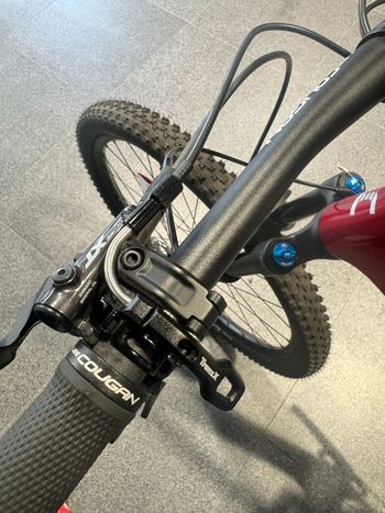 Used Lee Cougan Rampage Innova Team 2023 2023 Mountainbike, Red, 29 — image 4 of 7