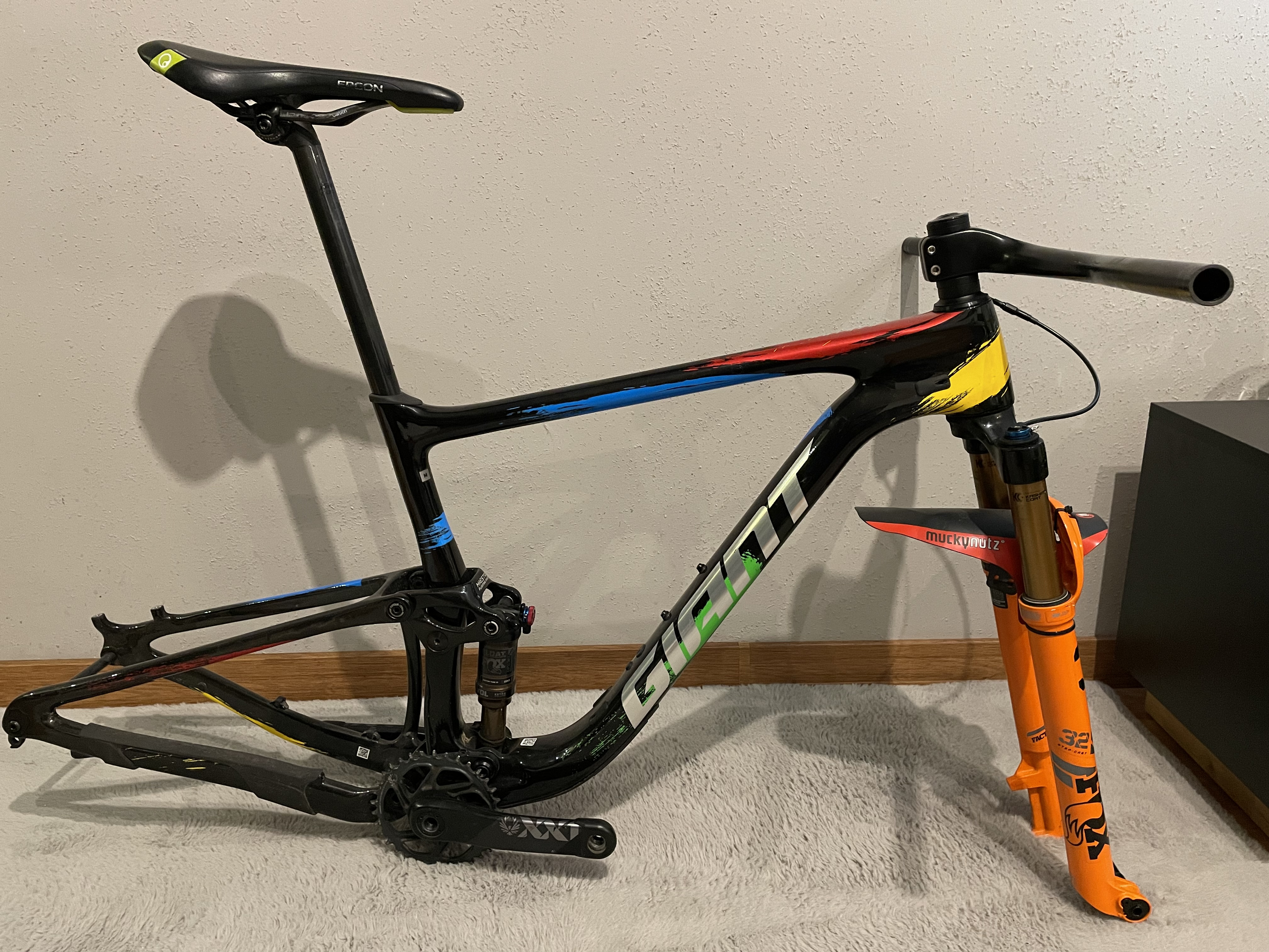 Anthem advanced pro 29 frameset hot sale