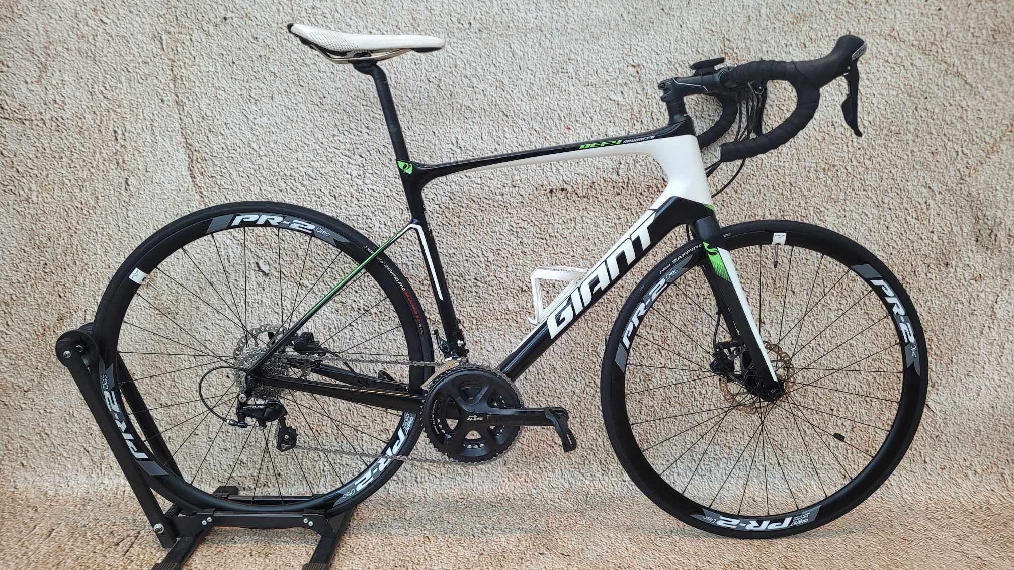 Giant Defy Advanced 2 used in M | buycycle UK