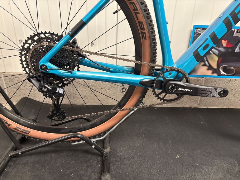 Used CUBE REACTION C:62 ONE 2023 2023 Mountainbike, Blue, 29 — image 3 of 3