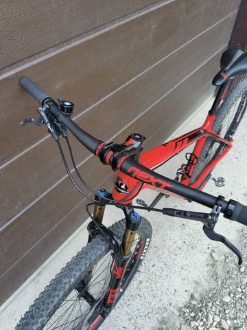 Rocky Mountain Vertex 990 RSL 2017 2017 Mountainbike usato, Rosso — immagine 4 di 6