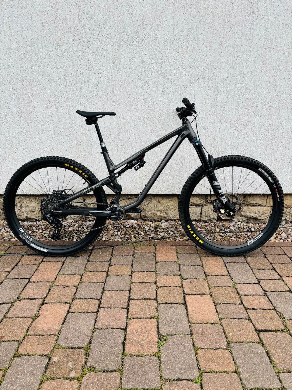 Commencal META TR 29 OHLINS AXS used in L buycycle