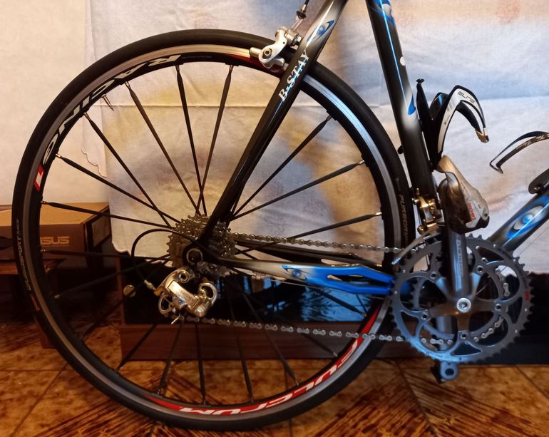 Used Colnago C40 b-stay hp 2006 Road & Gravel, Black — image 6 of 7