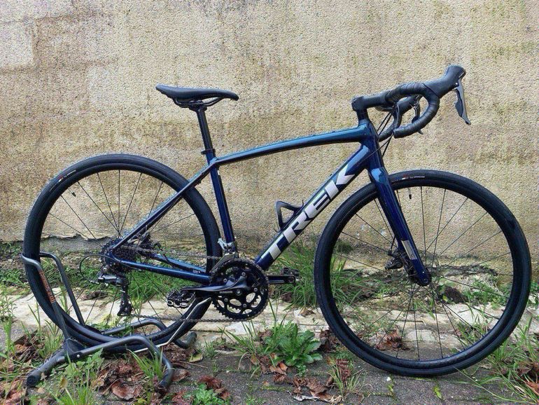 Trek Domane AL 2 Disc used in 52 cm | Black Friday Deals | buycycle USA