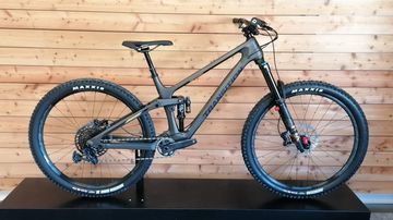 Brugt Transition Sentinel Carbon GX 2023 2023 Mountainbike — billede 1 af 3