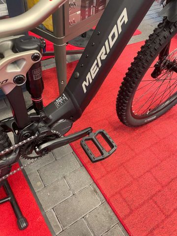 Tweedehands Merida eONE-SIXTY 500 SE 2024 2024 Mountainbike — afbeelding 3 van 4