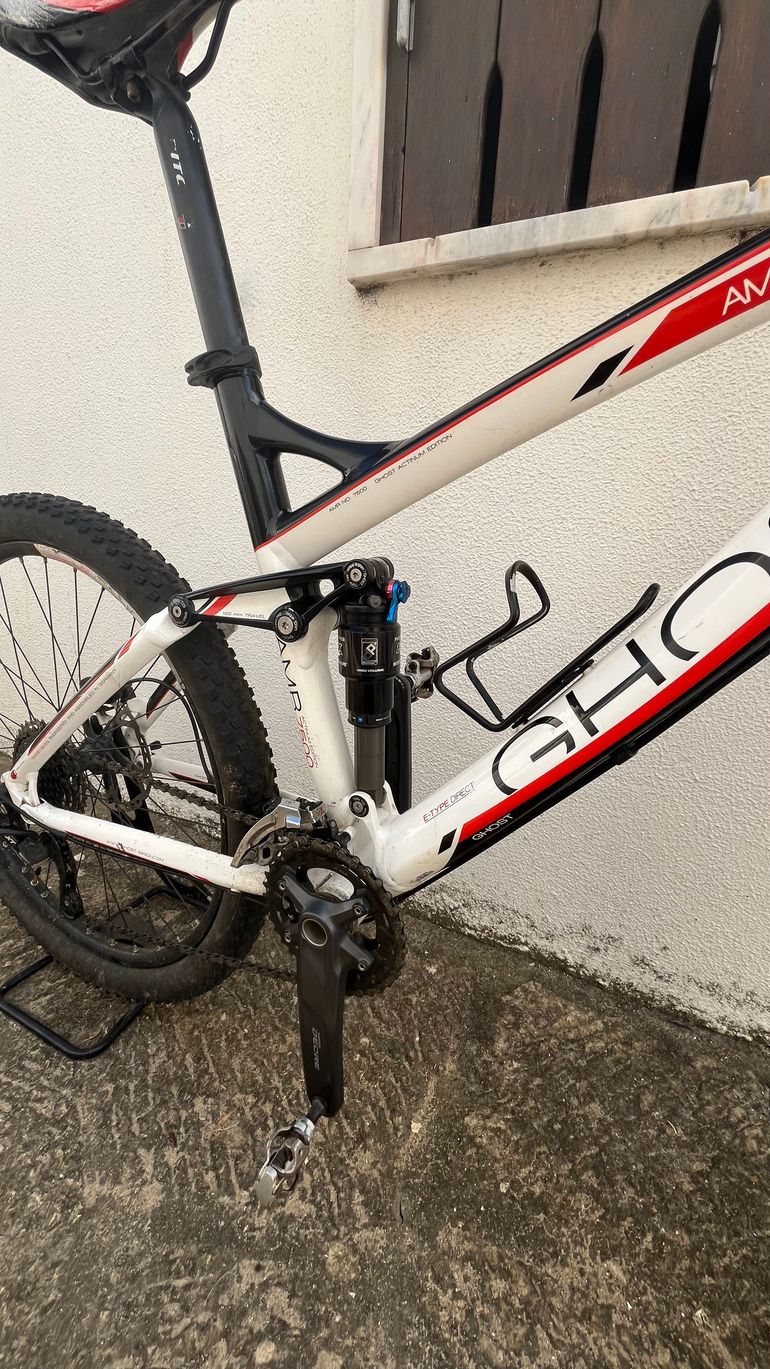 Used Ghost AMR 7500 2011 Mountainbike, Red — image 3 of 12
