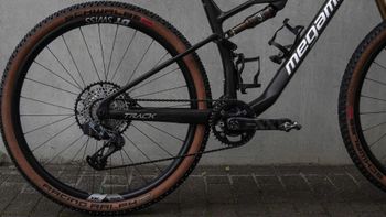 Used Megamo TRACK R120 AXS 01 2023 Mountainbike, Black, 29 — image 3 of 5