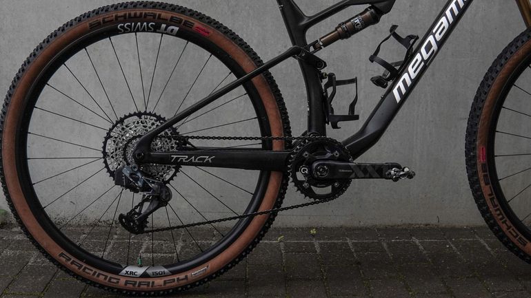 Used Megamo TRACK R120 AXS 01 2023 Mountainbike, Black, 29 — image 3 of 5