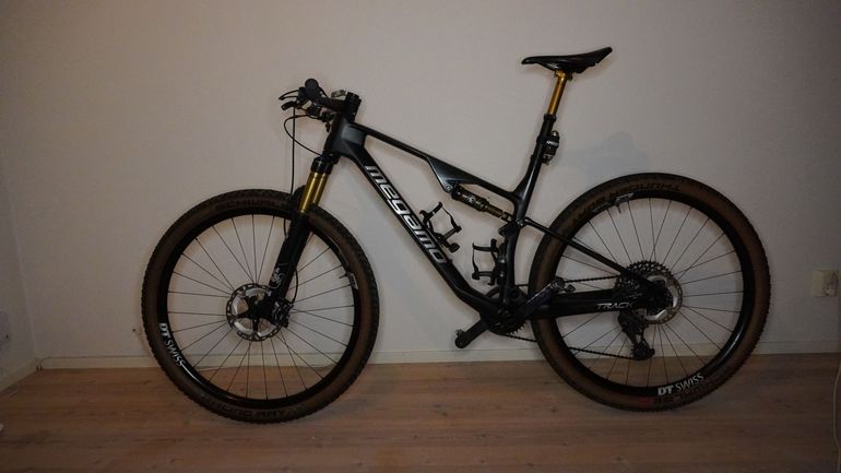 Used Megamo TRACK R120 AXS 01 2023 Mountainbike, Black, 29 — image 3 of 5