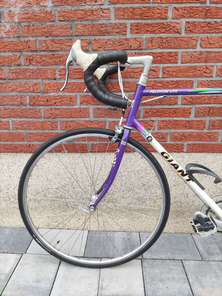 Used Giant Peloton Lite 1990 Road & Gravel, Purple — image 4 of 14