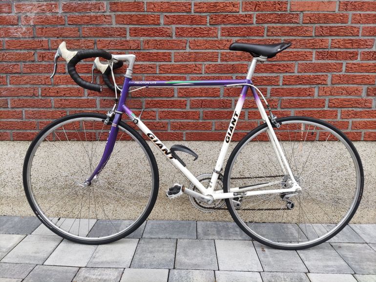 Used Giant Peloton Lite 1990 Road & Gravel, Purple — image 2 of 14