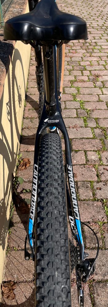 Used Cannondale F-Si Carbon 2 2016 Mountainbike, Black — image 5 of 5