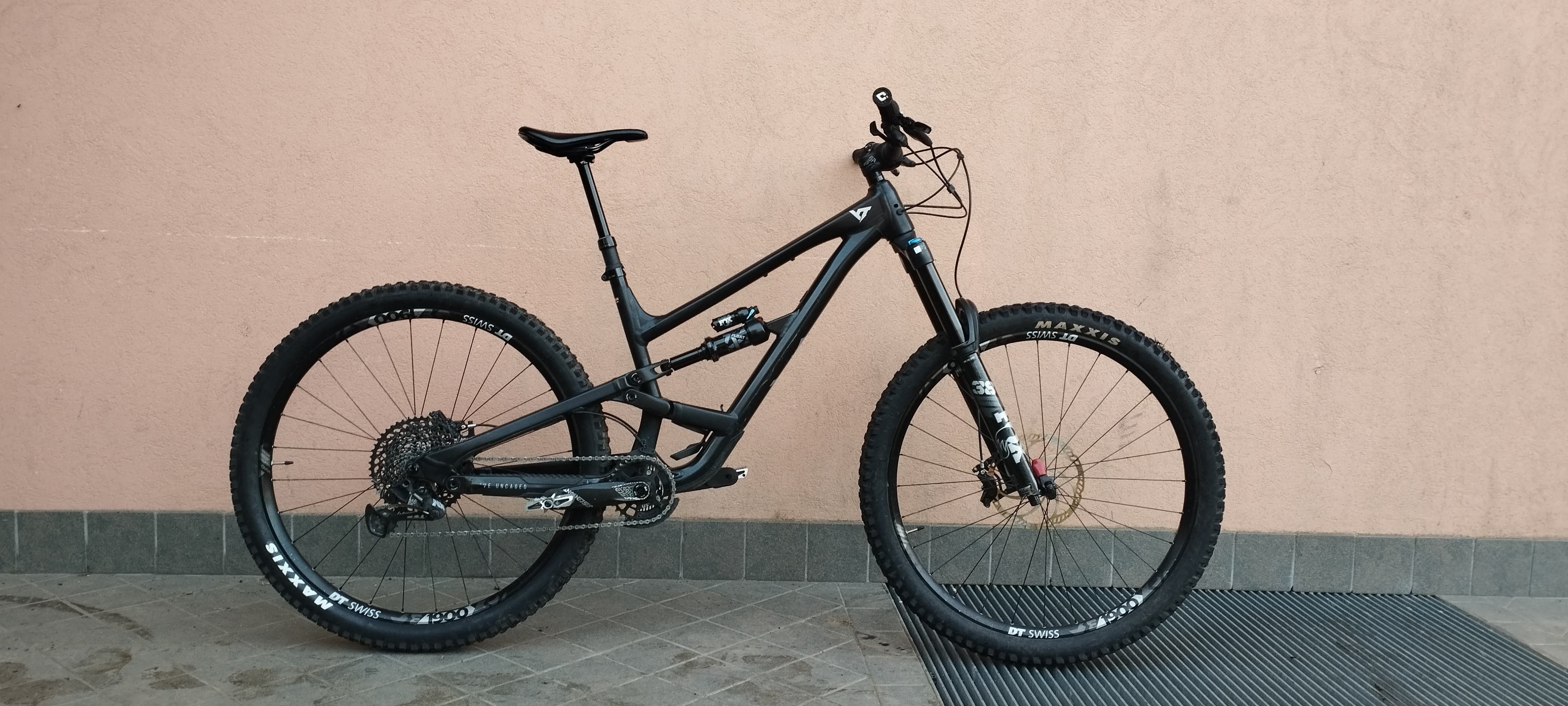 YT Industries Capra CORE 2 29 GX used in L buycycle