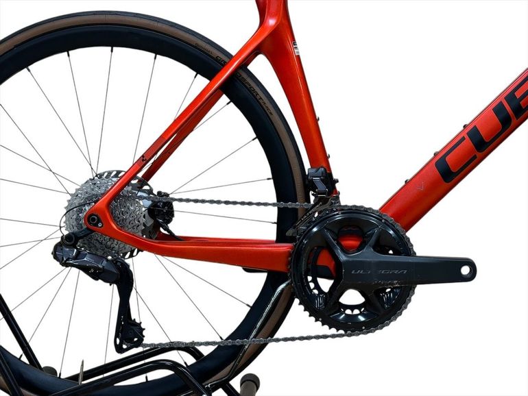 Used CUBE Cube Agree C62 Race Carbon Shimano Ultegra Di2 2024 Road & Gravel, Red — image 3 of 12