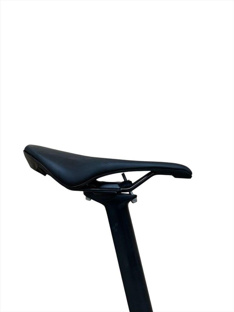 Used CUBE Cube Agree C62 Race Carbon Shimano Ultegra Di2 2024 Road & Gravel, Red — image 9 of 12