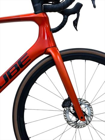 Used CUBE Cube Agree C62 Race Carbon Shimano Ultegra Di2 2024 Road & Gravel, Red — image 4 of 12