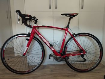 Used Merida SCULTURA SUPERLITE LTD 2019 Road & Gravel, Red — image 2 of 5