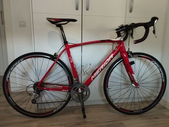 Used Merida SCULTURA SUPERLITE LTD 2019 Road & Gravel, Red — image 1 of 5