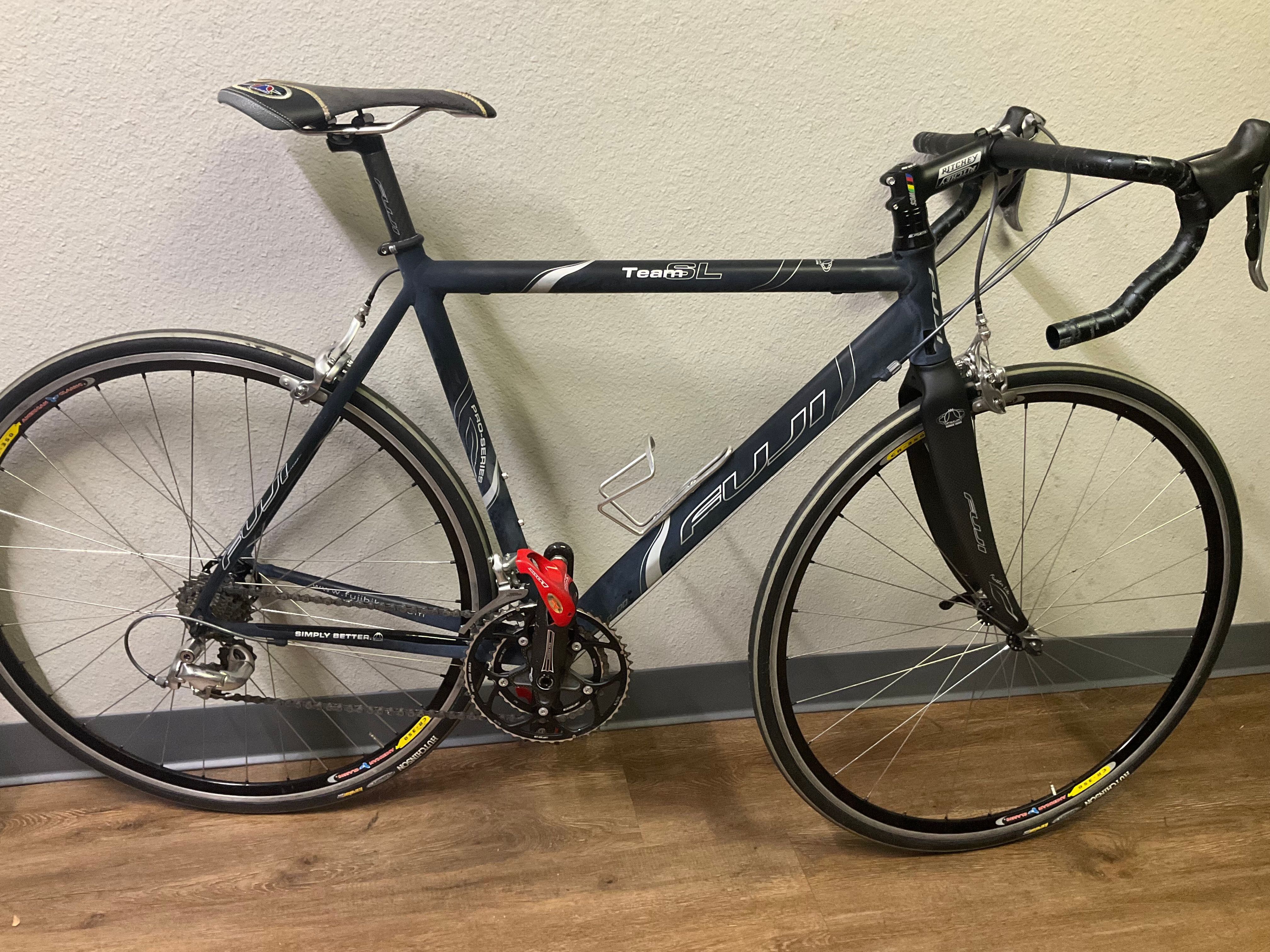 Fuji Team SL Pro Series used in 56 cm buycycle