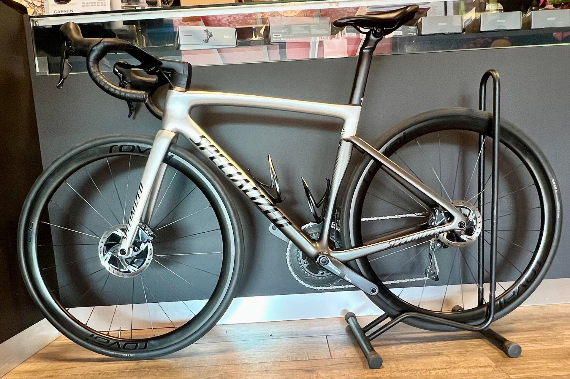 Specialized Tarmac SL7 Expert - Ultegra Di2 used in S | buycycle