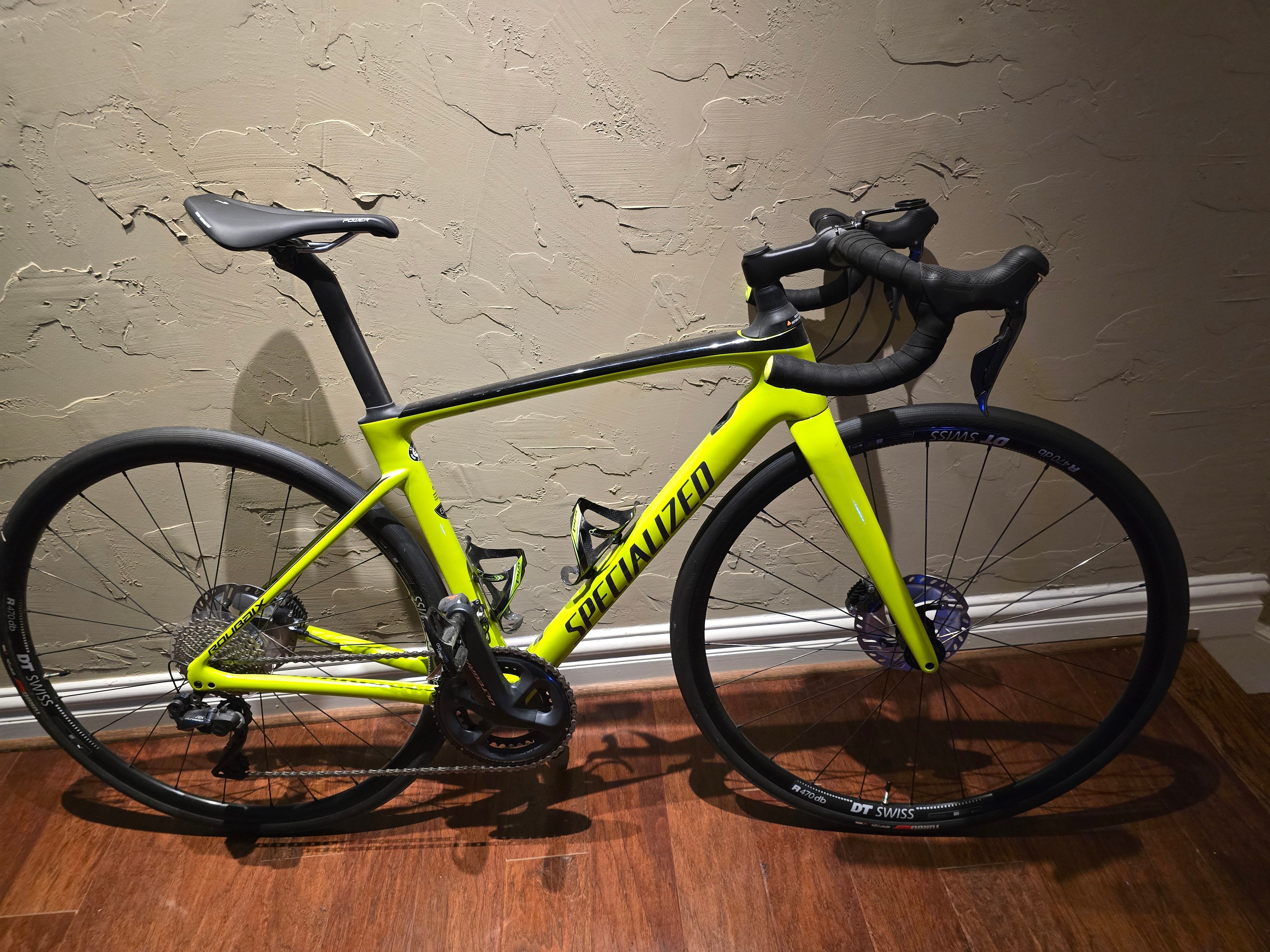 Specialized Roubaix Comp Shimano Ultegra Di2 used in 52 cm buycycle