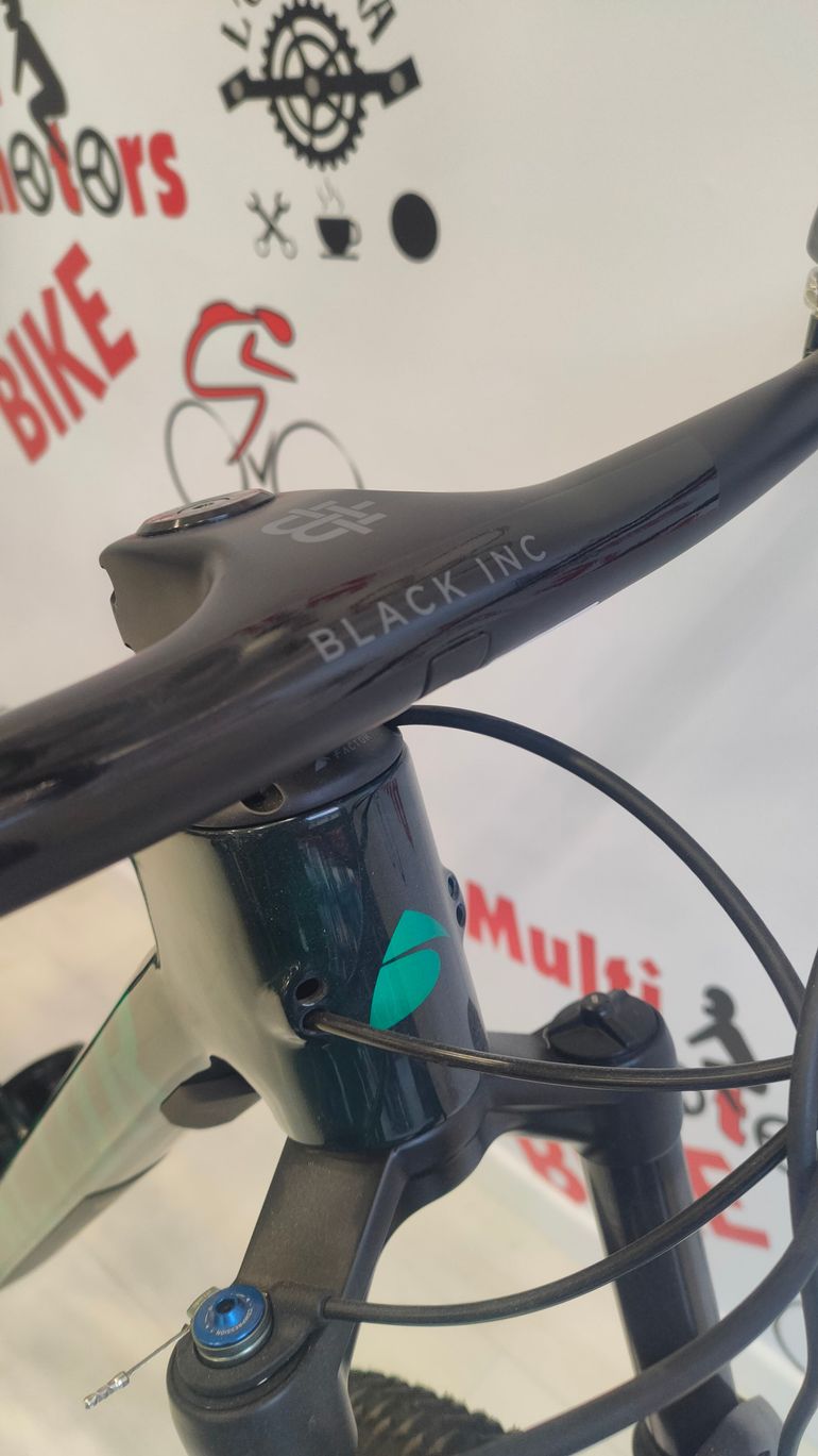 Used Factor Lando XC SRAM GX 2024 Mountainbike, Black — image 8 of 12