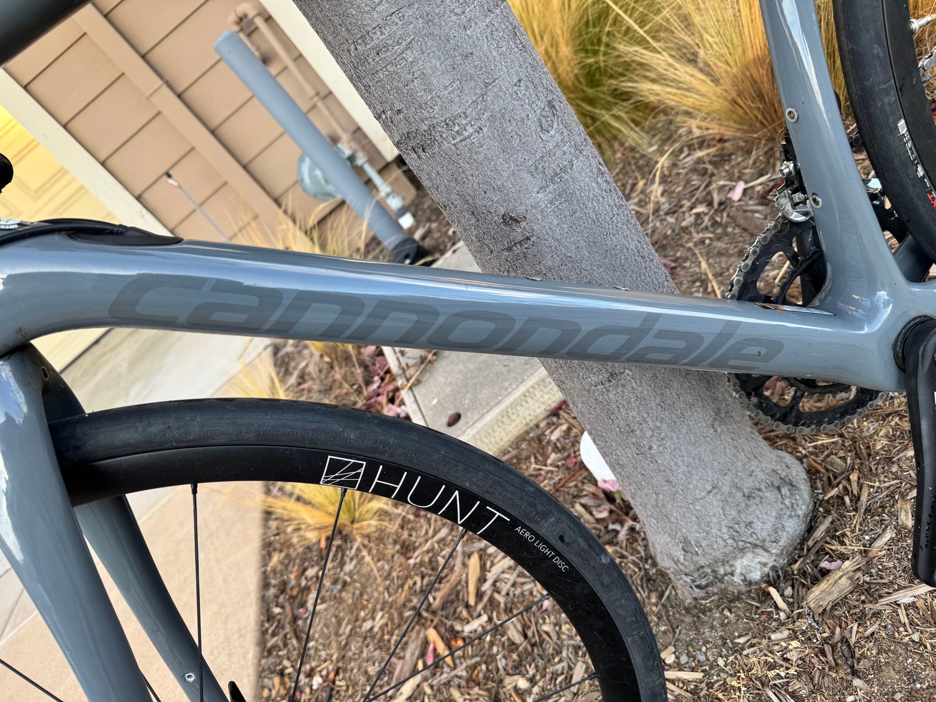 Cannondale Synapse Carbon Disc Ultegra SE used in 54 cm buycycle