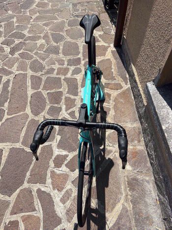 Used Bianchi Infinito Ultegra Di2 2023 2023 Road & Gravel, Blue — image 4 of 4