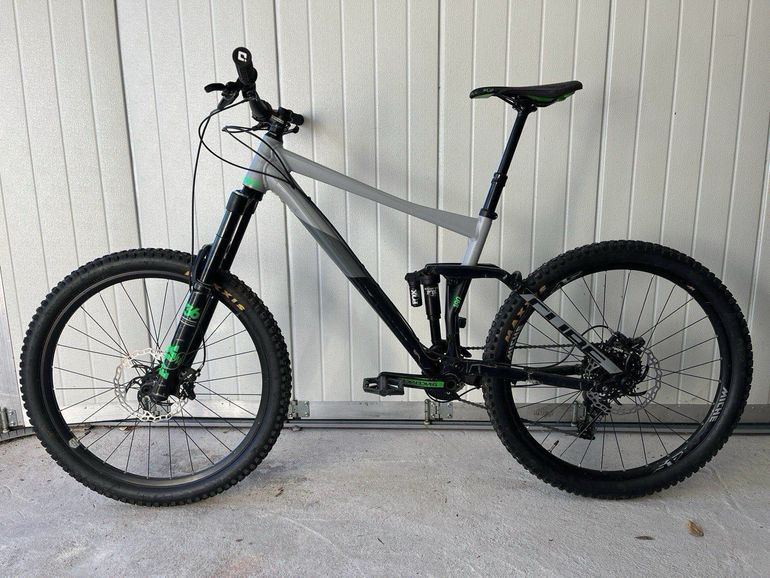 Used CUBE FRITZZ 180 HPA Race 27.5 2017 2017 Mountainbike, Light Gray, 27.5 — image 6 of 6