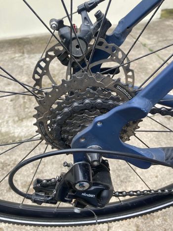Used TRIBAN RC120 Disc Road Bike 2020 2020 Road & Gravel — image 2 of 8