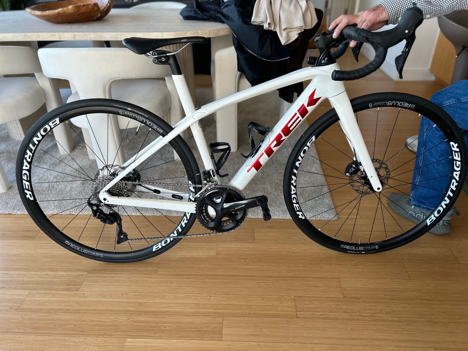 Trek Domane SL 5 used in 47 cm buycycle