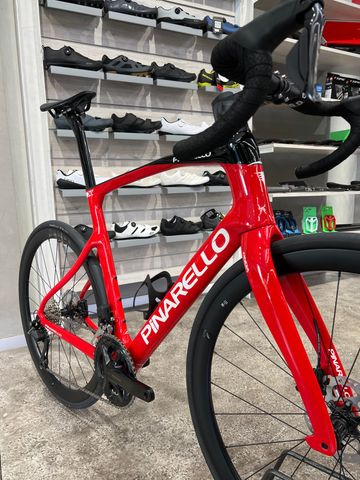 Brugt Pinarello X3 Shimano 105 Di2 2024 Road & Gravel — billede 2 af 10
