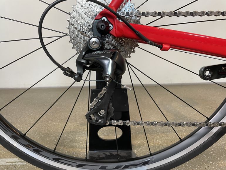 Used Canyon Endurace AL 6.0 2021 Road & Gravel, Red — image 4 of 6