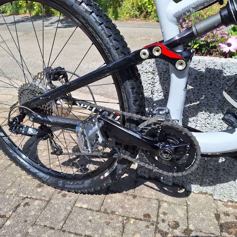 Used Specialized Stumpjumper FSR Comp 29 2014 2014 Mountainbike — image 3 of 13