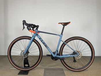 Used CUBE Nuroad Race 2021 Road & Gravel, Blue — image 5 of 5