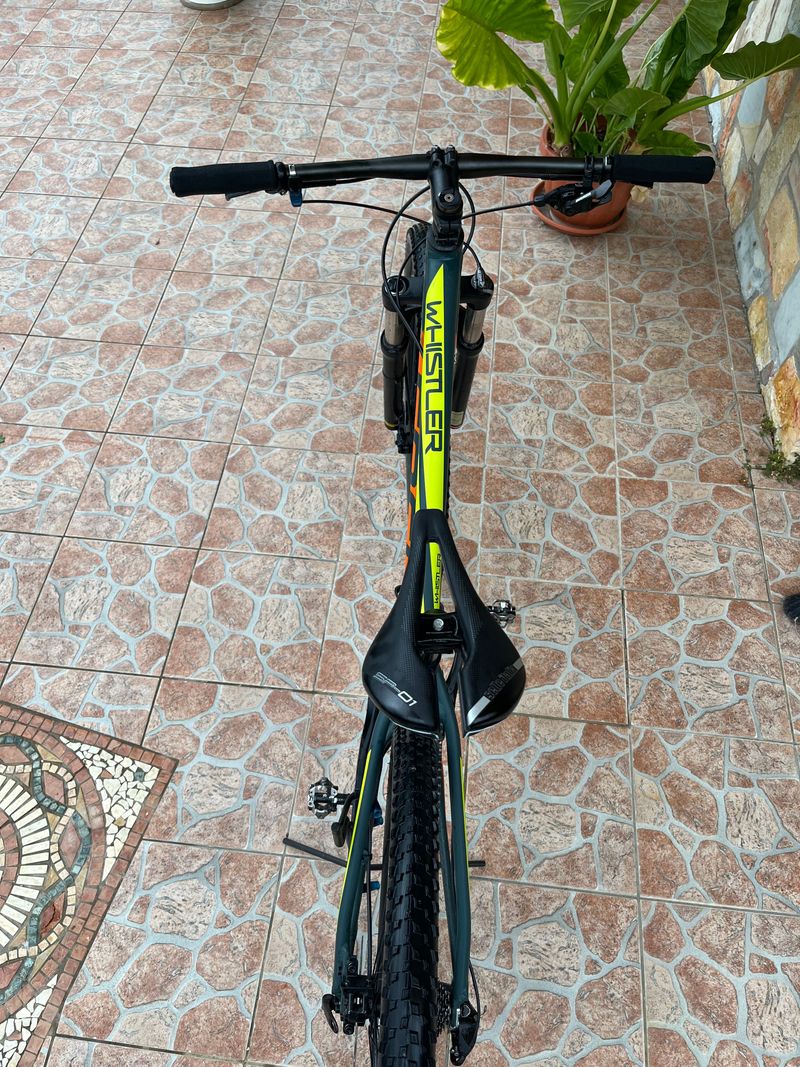 Used Focus Whistler sl er 2018 Mountainbike, Black — image 4 of 5