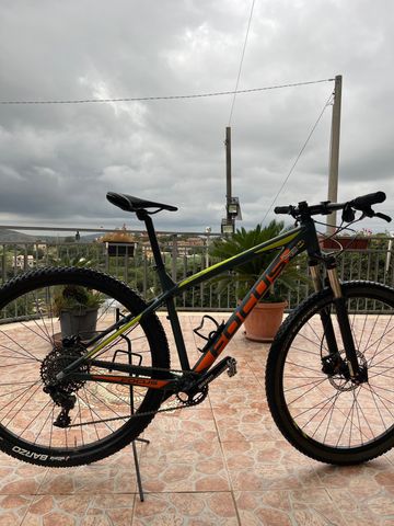 Used Focus Whistler sl er 2018 Mountainbike, Black — image 1 of 5