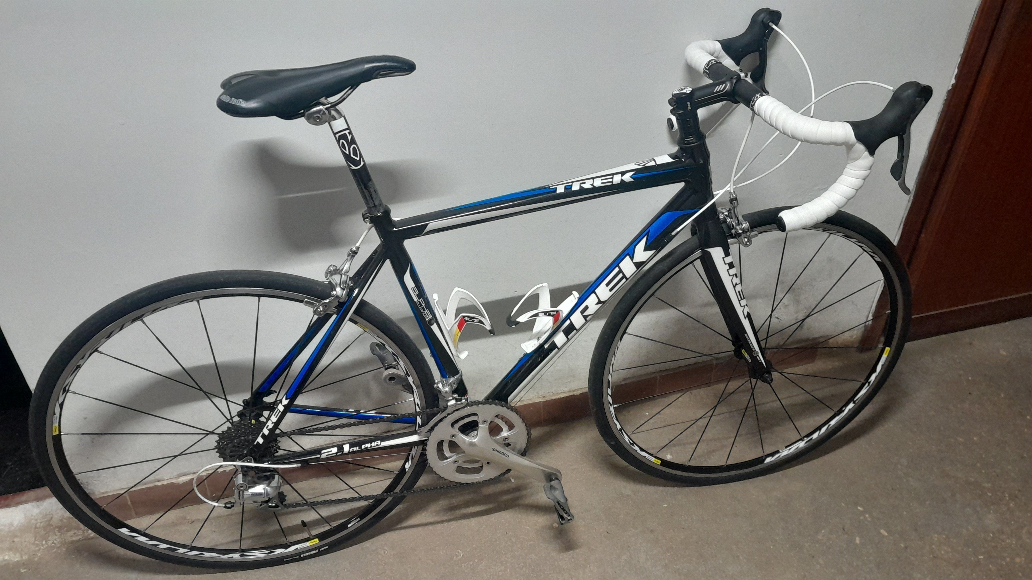 Trek 2.1 alpha road bike sale