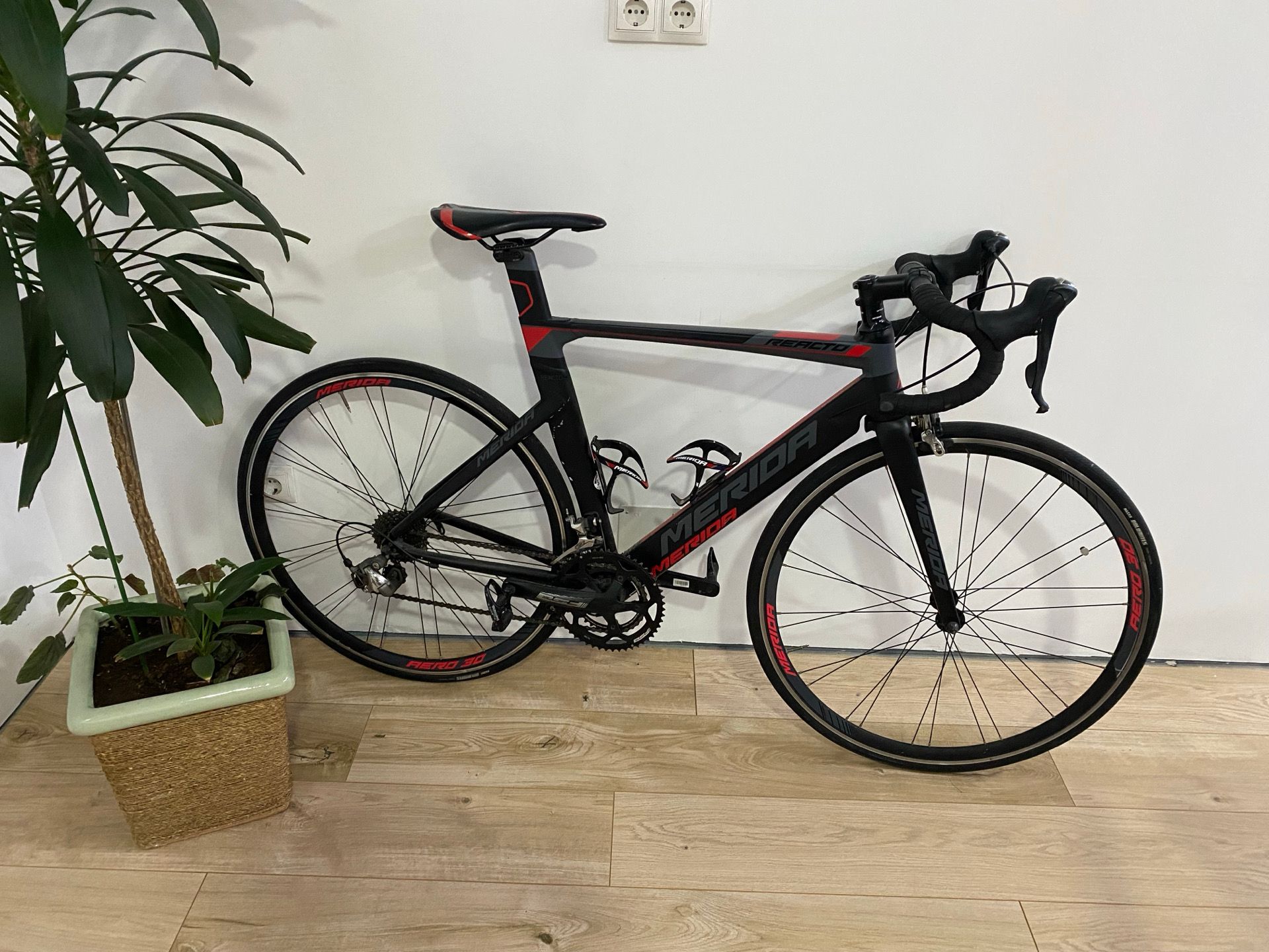 Merida reacto 300 aero online