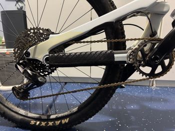 Used YT Industries JEFFSY 27 CF Pro 2019 2019 Mountainbike — image 3 of 11