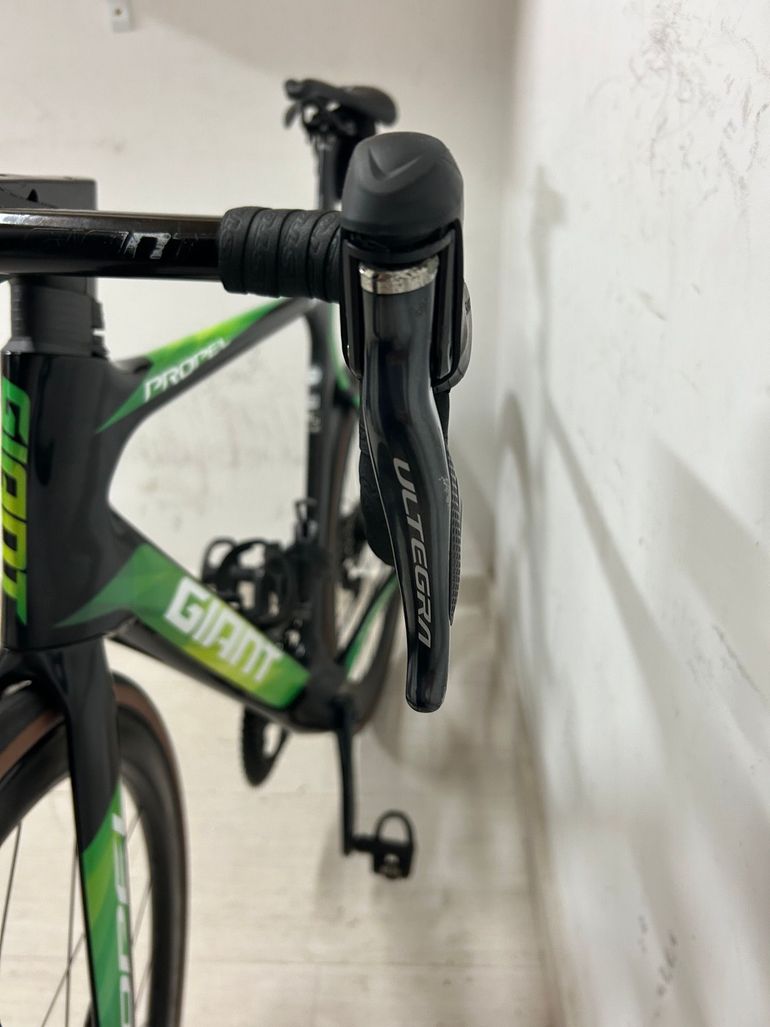 Giant Propel Advanced Pro Disc used in M buycycle