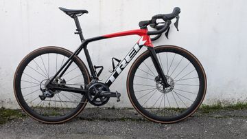 Brugt Trek Émonda SL 6 Disc Pro 2022 2022 Road & Gravel