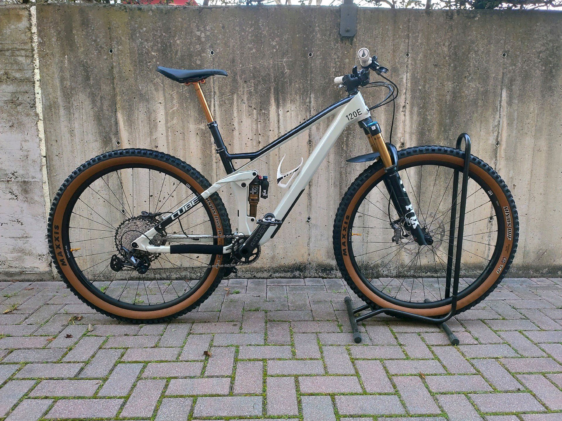 CUBE STEREO 120 HPC, EX 29 2022 2022