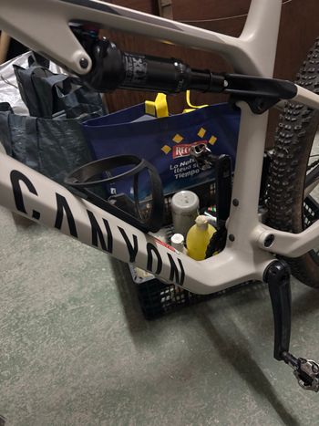Used Canyon Lux Trail CF 6 2023 2023 Mountainbike, Light Gray, 29 — image 14 of 14