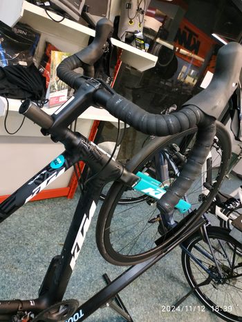 Used KTM REVELATOR ALTO ELITE 2022 2022 Road & Gravel, Black — image 5 of 5