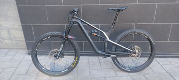 Used Canyon Spectral 7 2021 2021 Mountainbike, Black, 27.5 — image 1 of 3