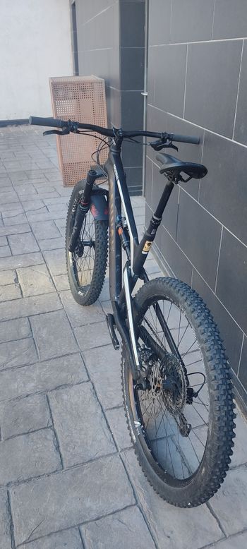 Used Canyon Spectral 7 2021 2021 Mountainbike, Black, 27.5 — image 2 of 3